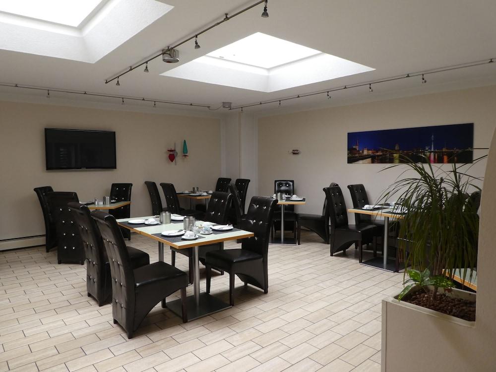 Hotel Terminus Düsseldorf Eksteriør bilde